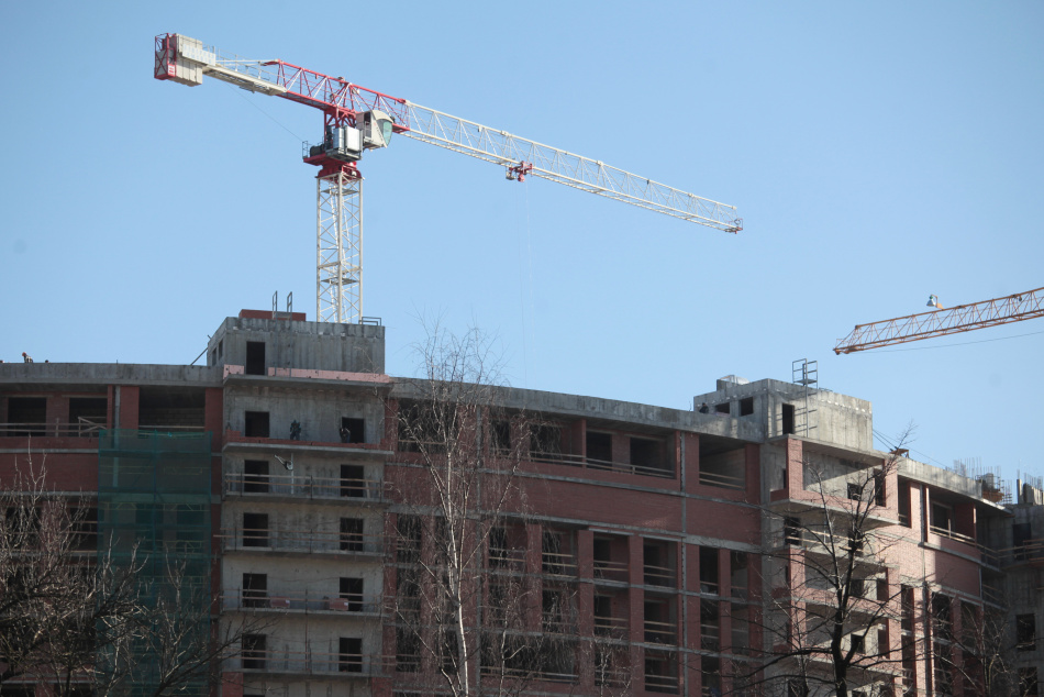 Сентябрьский всплеск сделок с жильем в Петербурге и области