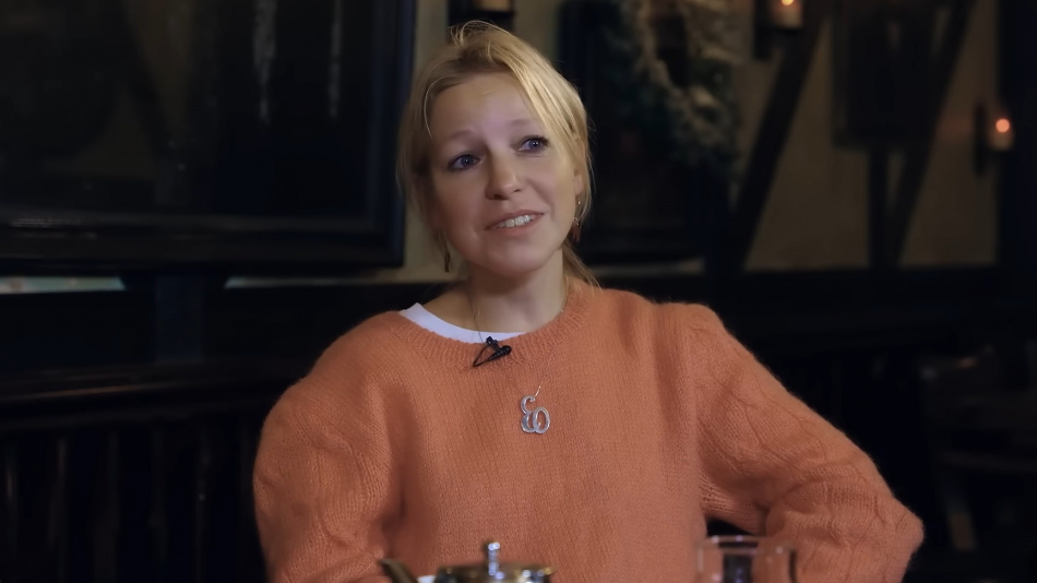 Уехавшая из России актриса Шалаева пожаловалась на холод и клопов в Париже 