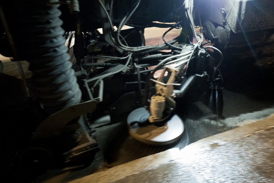 Испытания робота для уборки Петербурга продолжаются без перехода к массовой работе