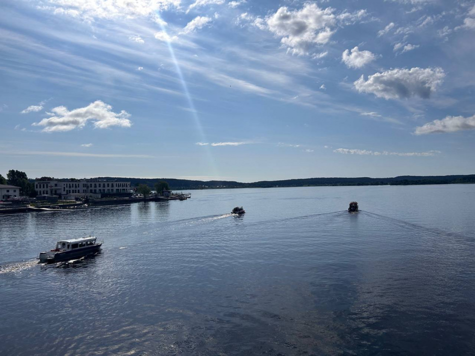 Владельца катера оштрафовали за незаконные перевозки пассажиров по Ладоге