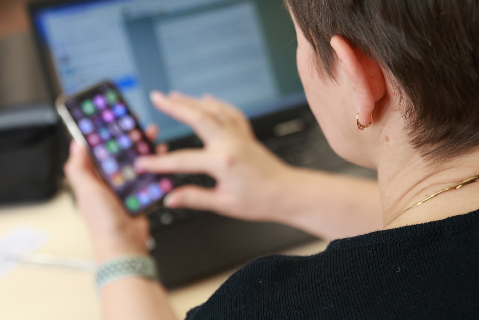 Эксперт раскрыла, как наладить цифровой надзор за детьми без конфликтов