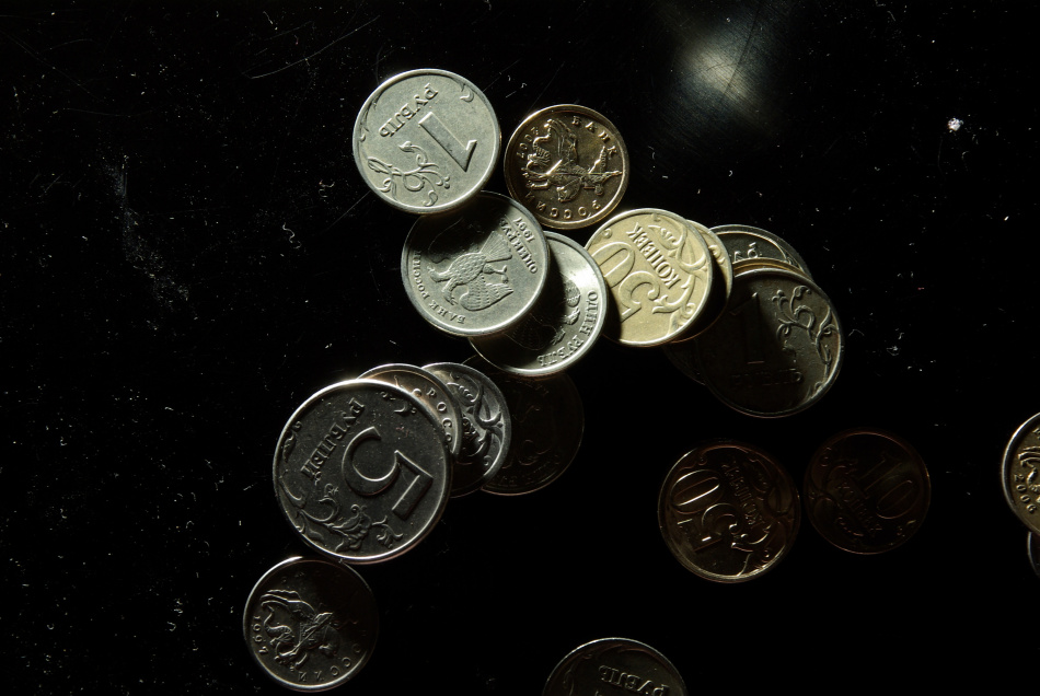 Петербуржцев предупредили о новой схеме мошенников с фейковым налогом