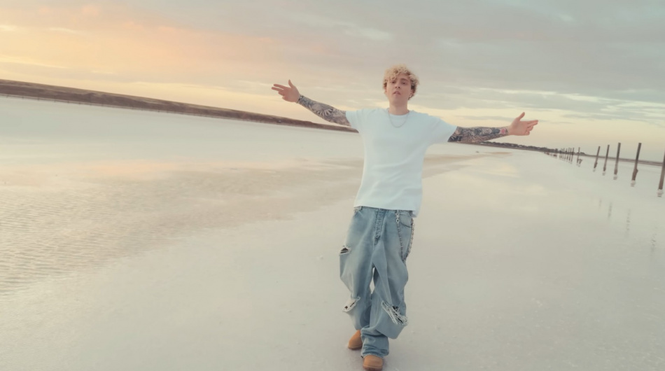 Егор Крид удостоен звания в Башкортостане после аншлагового концерта