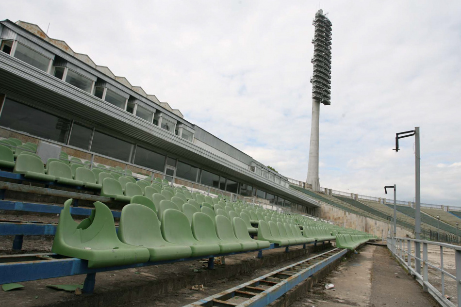 В Воскресенске стартовала реконструкция беговой дорожки на стадионе «Гигант»