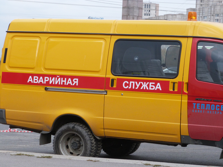 Второй разрыв теплосети за сутки произошел на Маршала Жукова в Петербурге