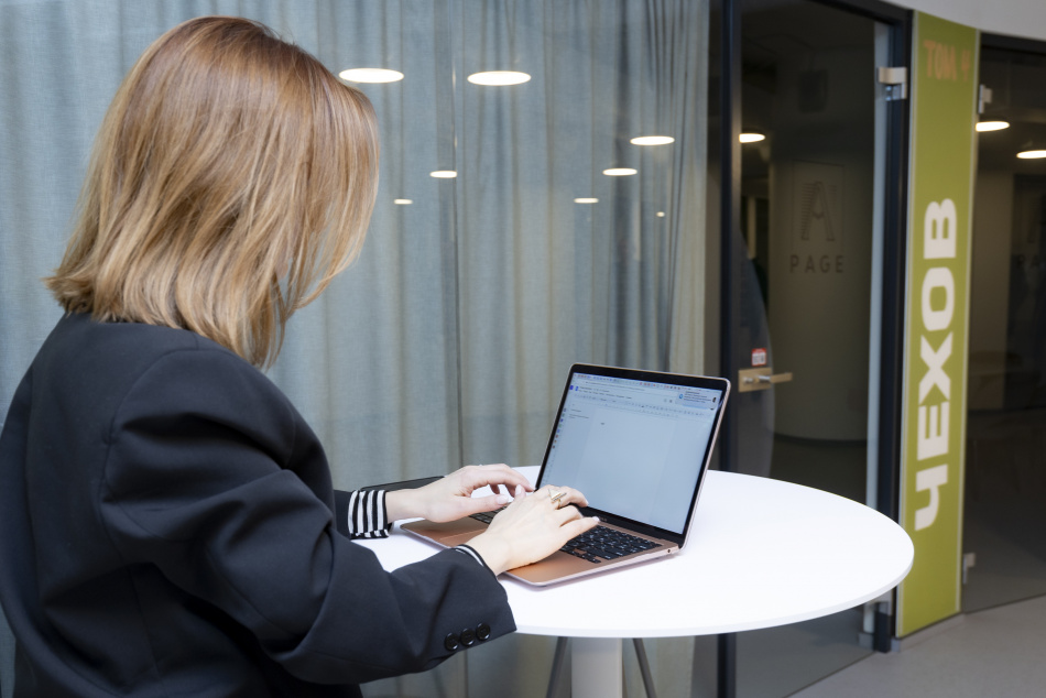 В Госдуме предложили сделать онлайн-формат обязательным для родительских собраний