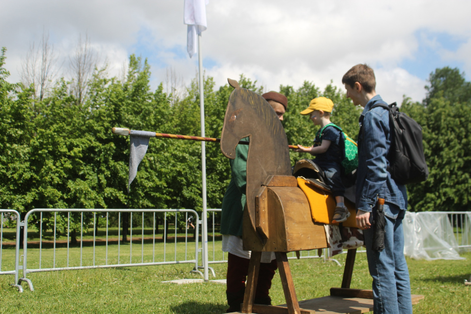 В Приморском районе появился арт-объект, созданный с помощью искусственного интеллекта