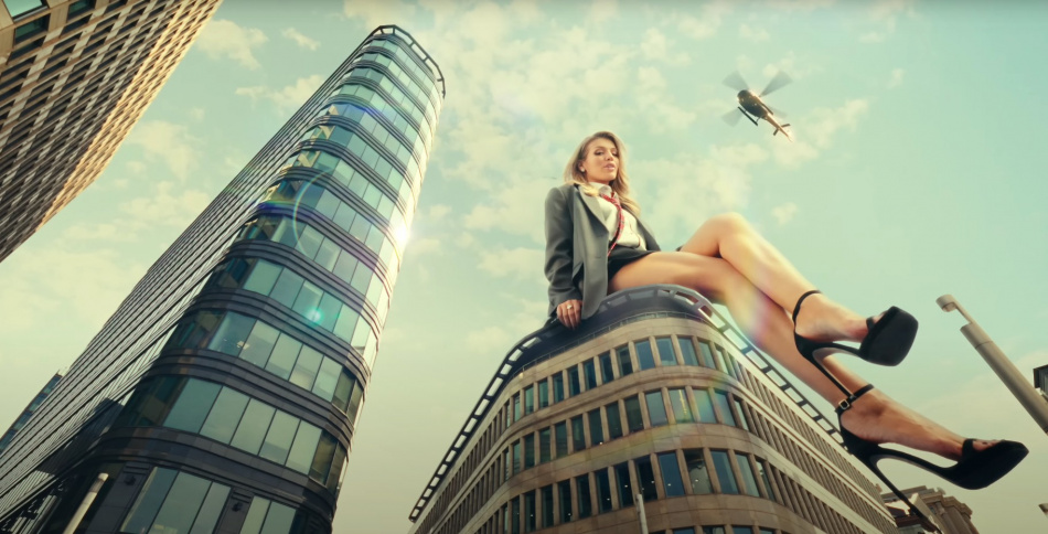 Скандал на вечере Ильи Резника из-за платья Люси Чеботиной