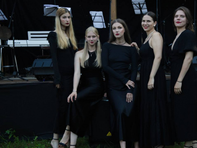 Фото Музыкально-литературный концерт группы Девы Евы История X