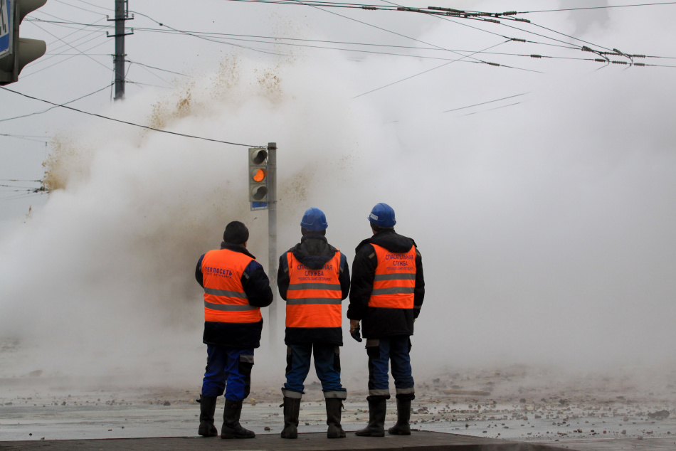 Следствие ищет виновных в провале грунта у метро «Лесная» 