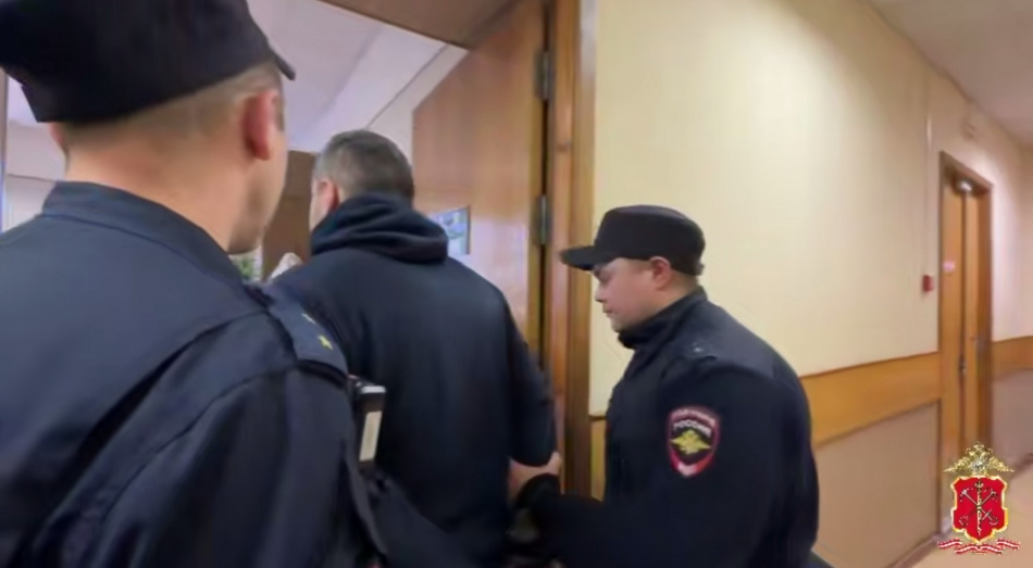 Марат Асланов арестован на два месяца по делу о незаконной свалке у мемориала