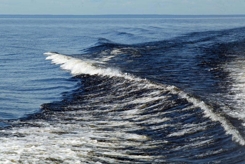 Михаил Пичугин после года молчания описал испытания в Охотском море