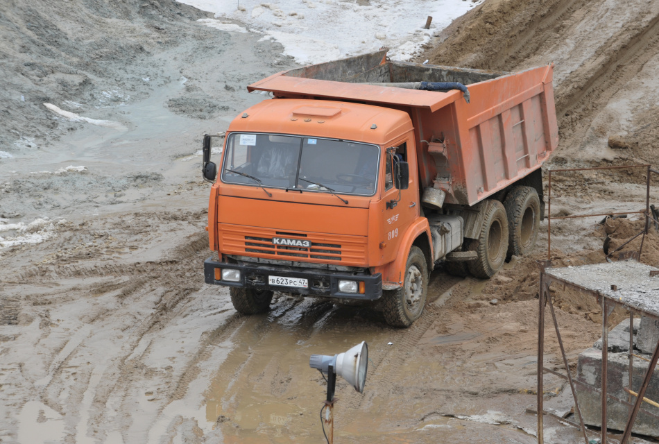 Бастрыкин взял под личный контроль долгострой на Товарищеском проспекте в Петербурге