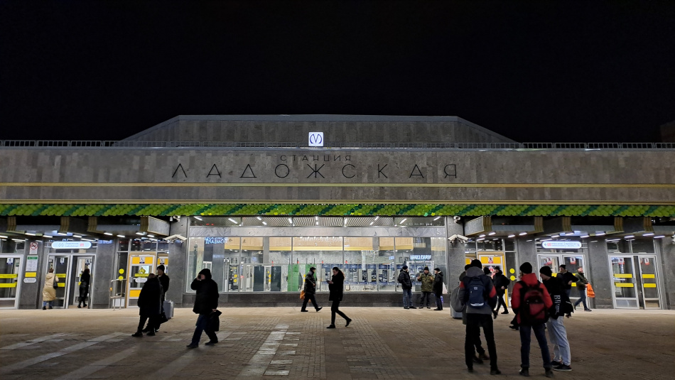 Сроки восстановления рухнувшей парковки Ладожского вокзала остаются неизвестными