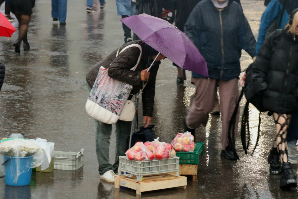 В Подмосковье ожидаются продолжительные осадки и скачки атмосферного давления