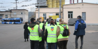 Школьники Петербурга открыли закулисье городского электротранспорта перед профессиональным праздником