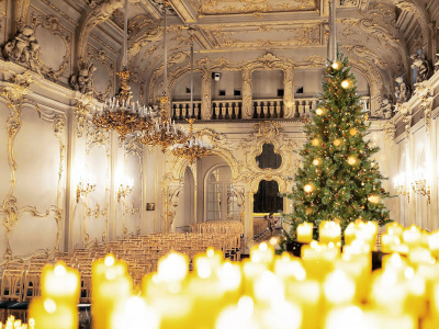 Фото Концерт От Травиаты до Щелкунчика при свечах