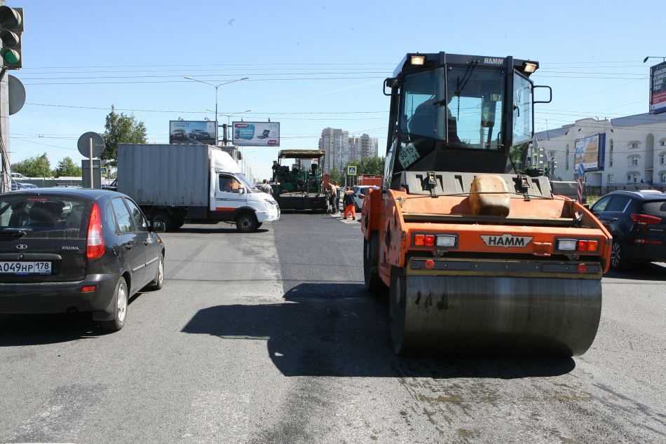 В Колпино стартует ремонт асфальта на исторической Плотине №1