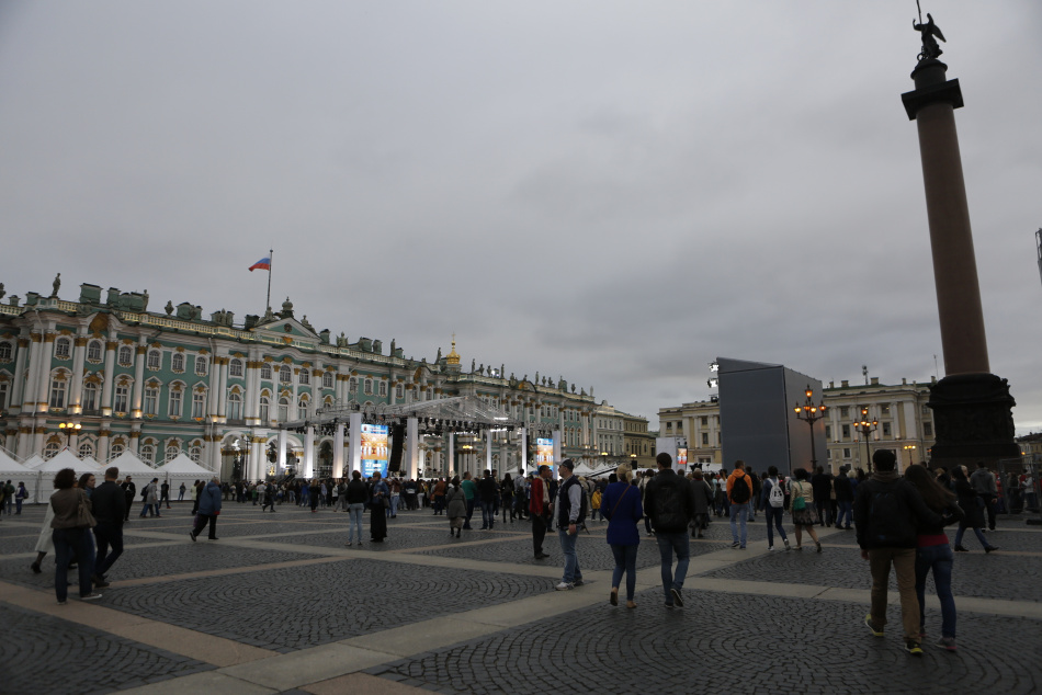 Уличные концерты группы Стоптайм временно прекращены после ареста солистки