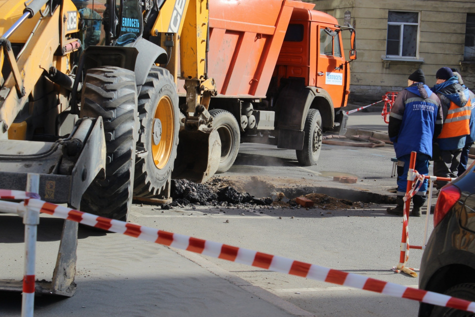В четырех районах Петербурга вводят новые ограничения движения с конца октября