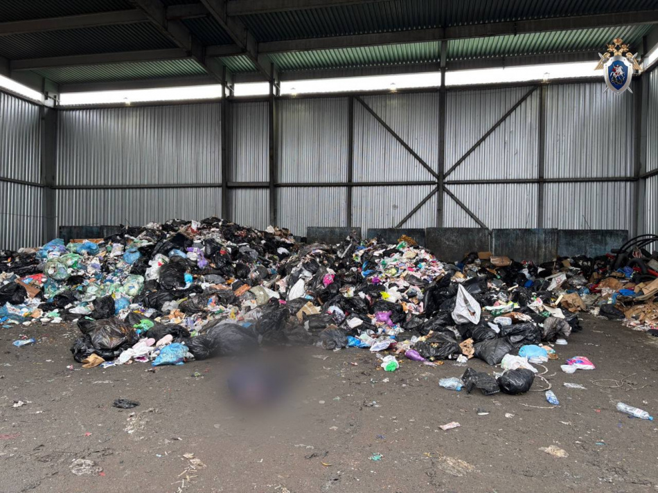 На мусорном полигоне в Петербурге нашли тело мужчины без признаков насилия