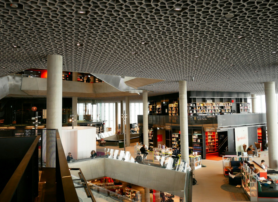 куда пойти в спб