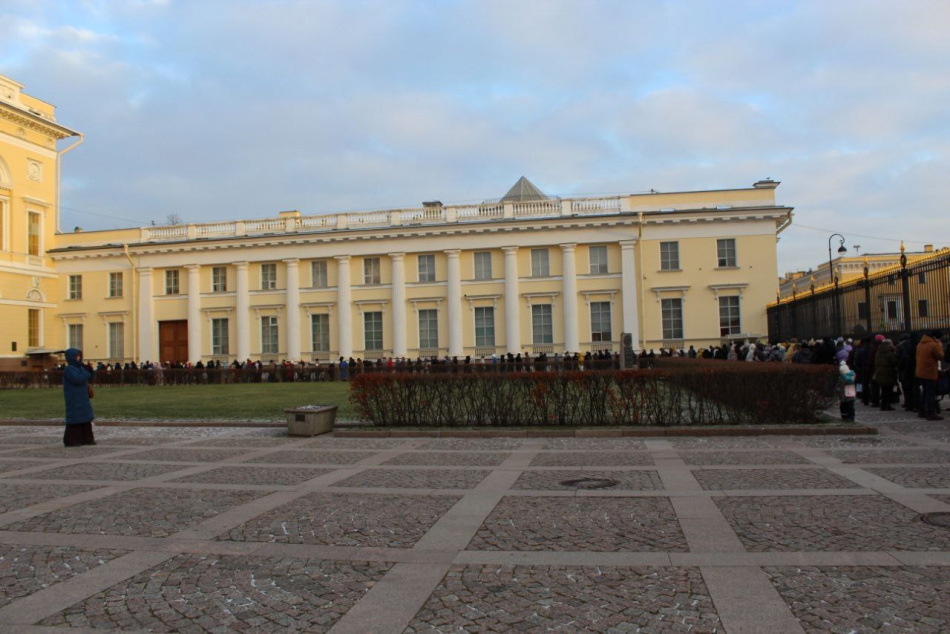 В Русском музее выявили нелегальных гидов на выставке Куинджи