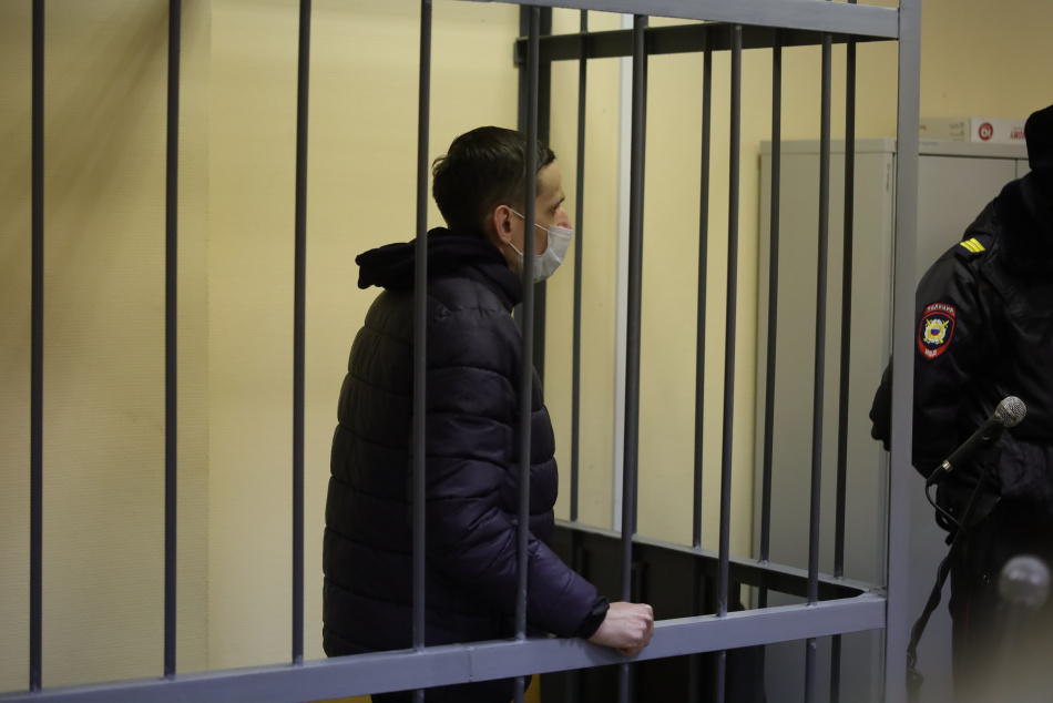 Двое мужчин заключены под стражу после инцидента на стадионе Ленсовета