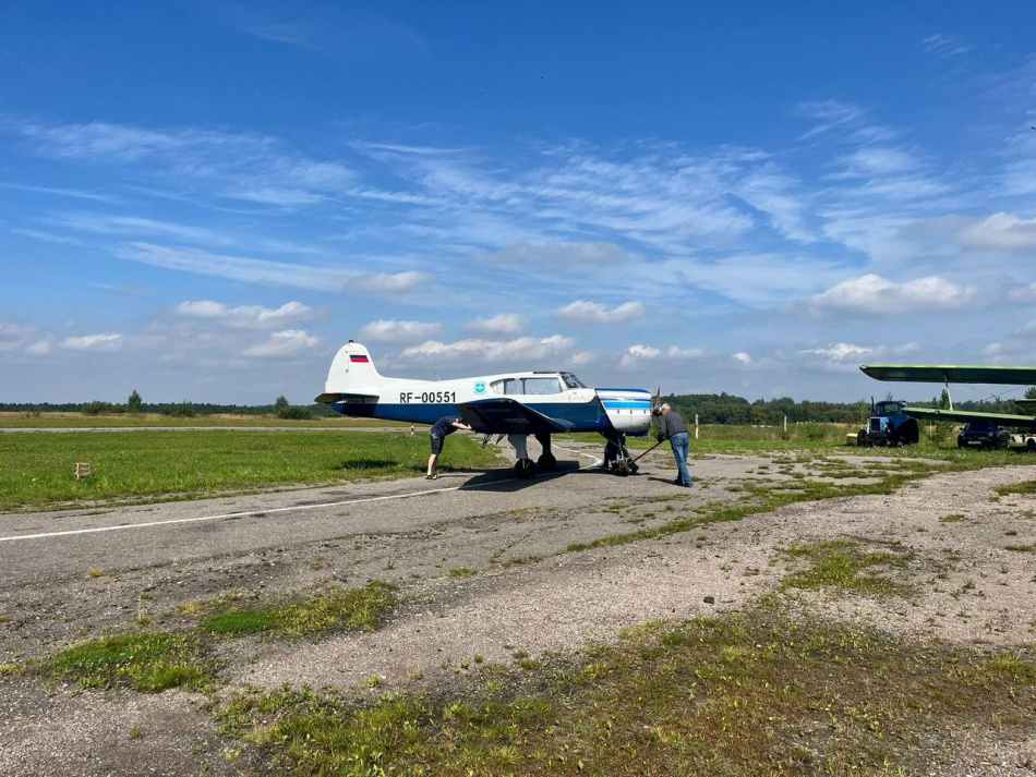 Директора аэроклуба оштрафовали за незаконные полеты в Калининграде
