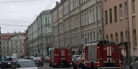 В центре Петербурга случился пожар в историческом здании на Большой Конюшенной 