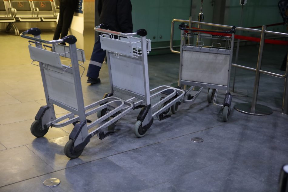 В Домодедово внедрили услугу доставки багажа до двери для внутренних рейсов