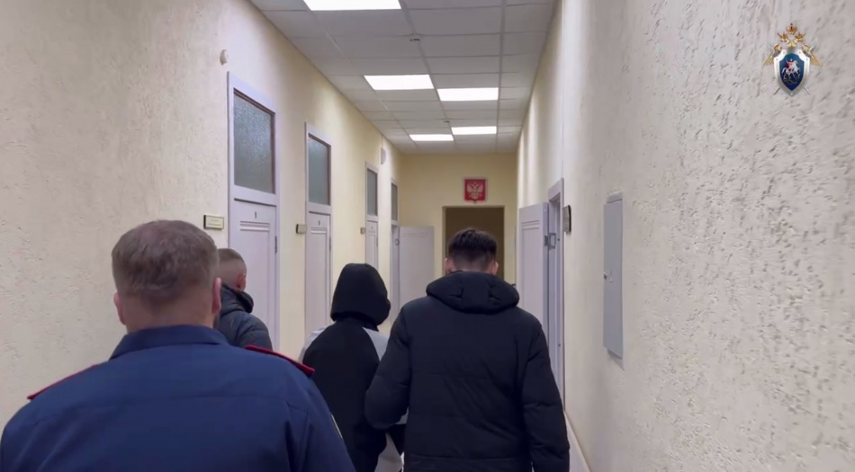 В Петербурге задержали мужчину за поджог двери квартиры с женщиной и детьми