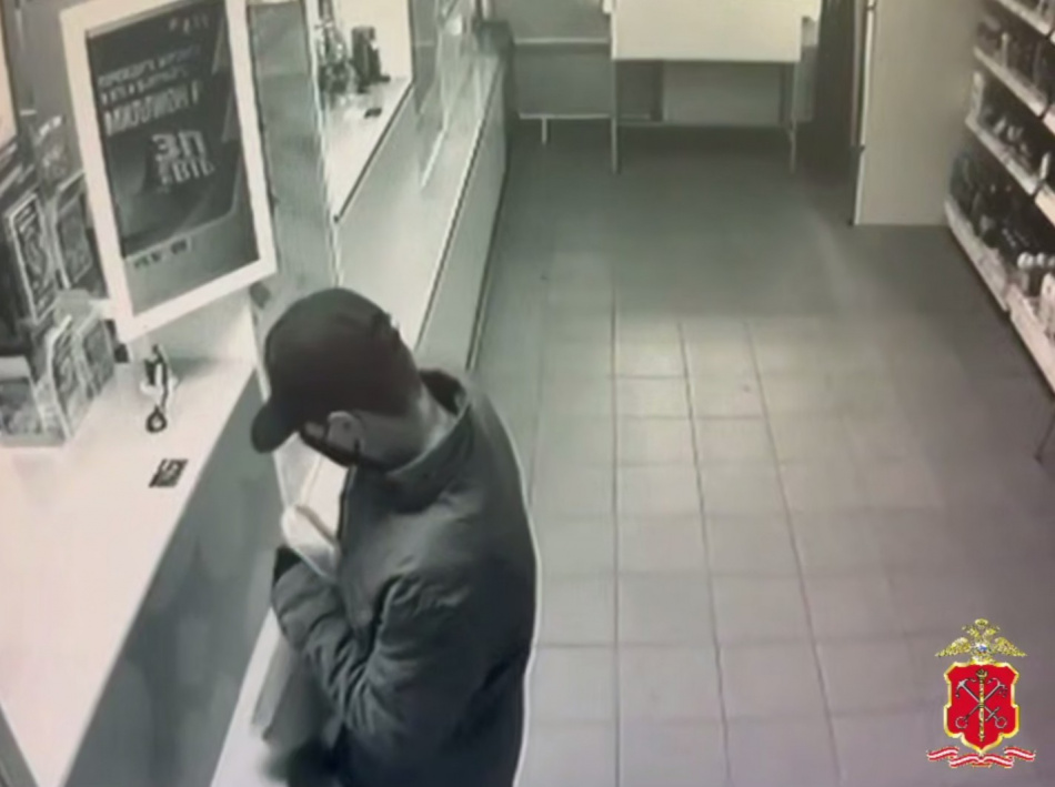 Во Всеволожске задержали рецидивиста-иностранца за вооруженное ограбление почты