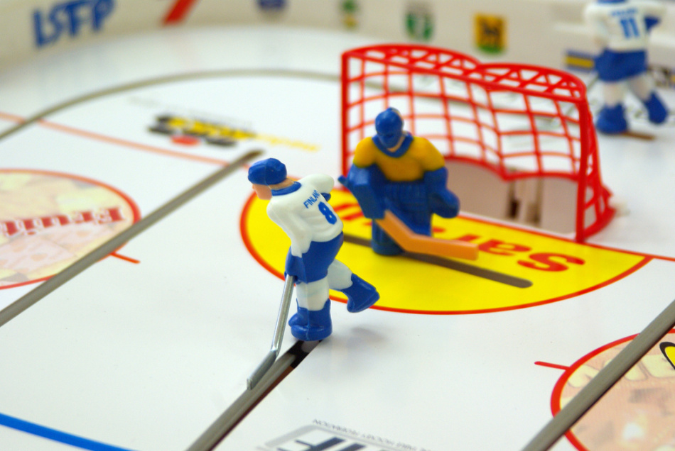 Клуб из Китая требует пересмотра правил КХЛ после инцидента с фанатами