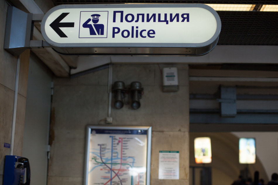 Президент обратился к полицейским в их праздник и поблагодарил за службу