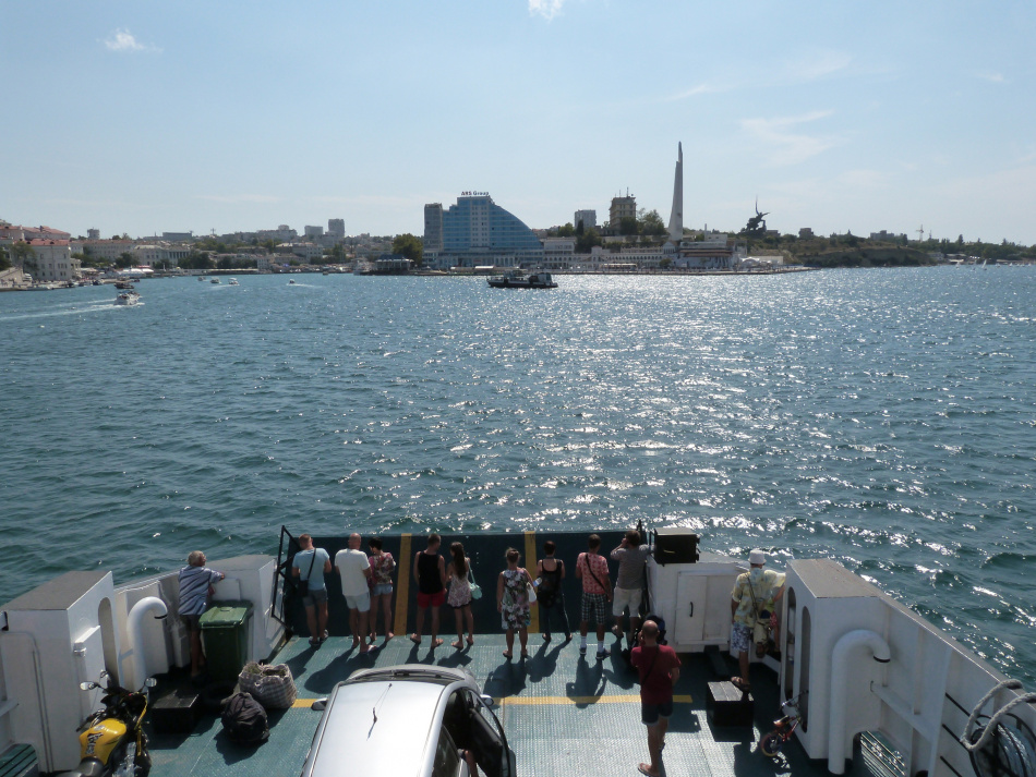 Пассажиры Seabridge смогли покинуть судно после задержки в Турции