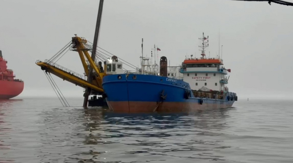 Port Favor близок к завершению дноуглубления у второго причала