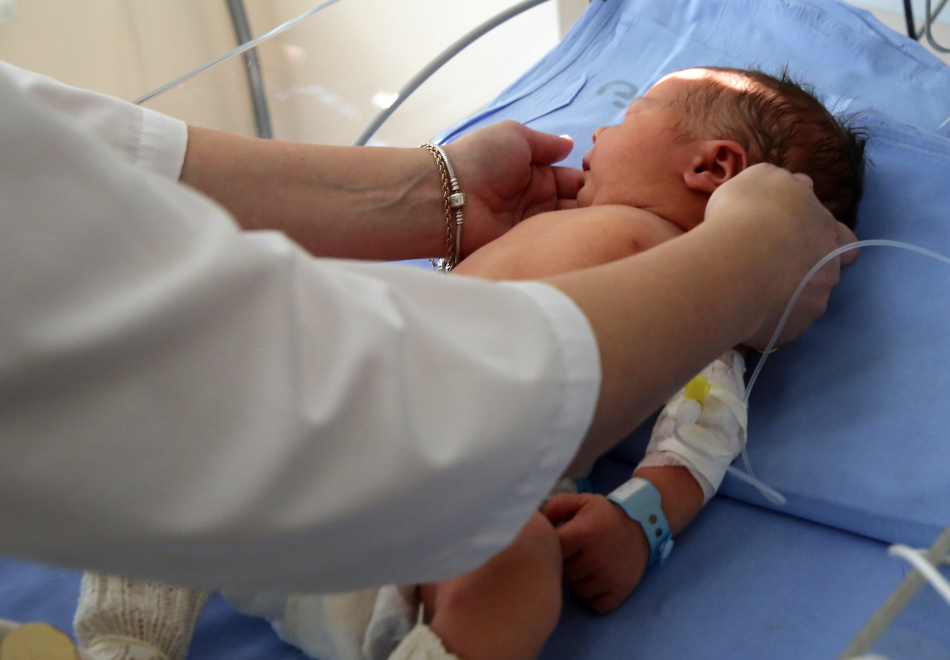 В семье форварда «Зенита» Александра Соболева появился второй ребенок