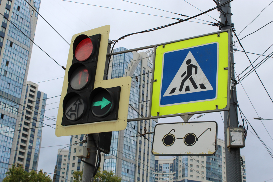 В Петербурге расширяют доступность транспорта для людей с нарушением зрения