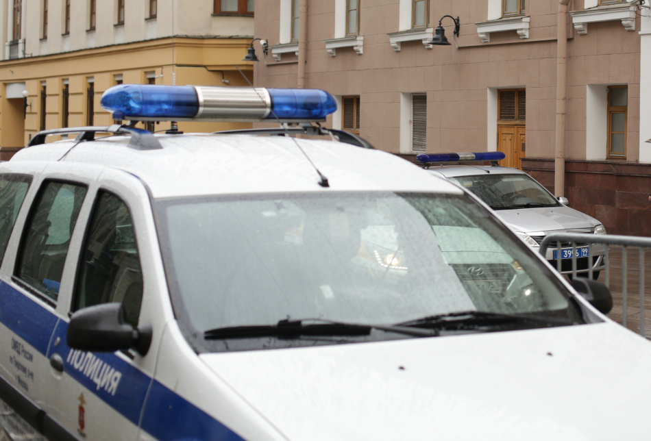 Драка между школьниками в Парголово собрала толпу и встревожила жителей района