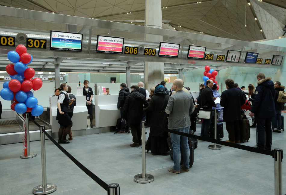 Пассажиры рейса из Пулково в Египет застряли в аэропорту на сутки