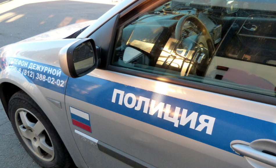 В Красносельском районе задержали пьяного мужчину за поножовщину на Ленинском