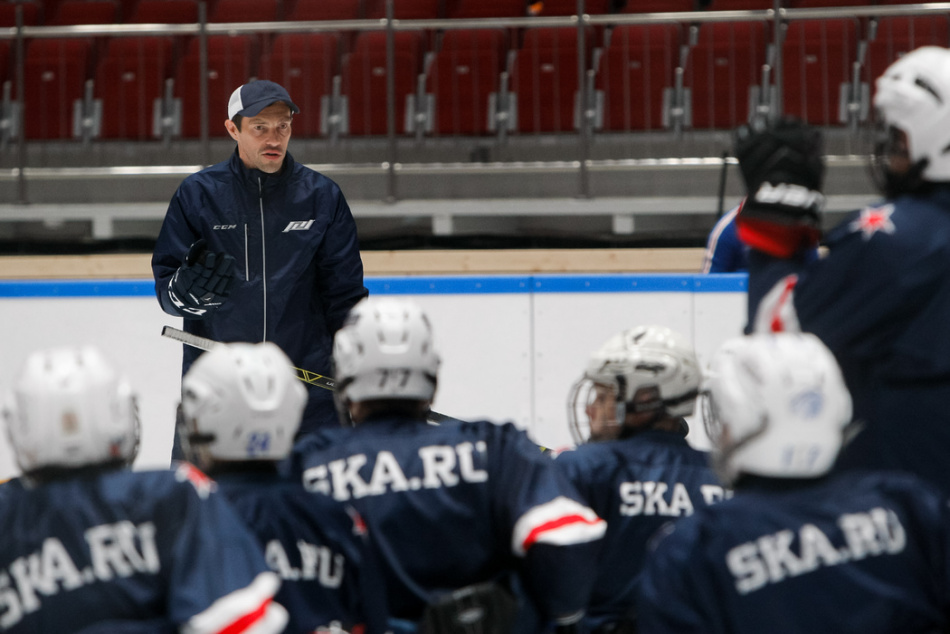 СКА одержал волевую победу над магнитогорским клубом в напряженном матче КХЛ