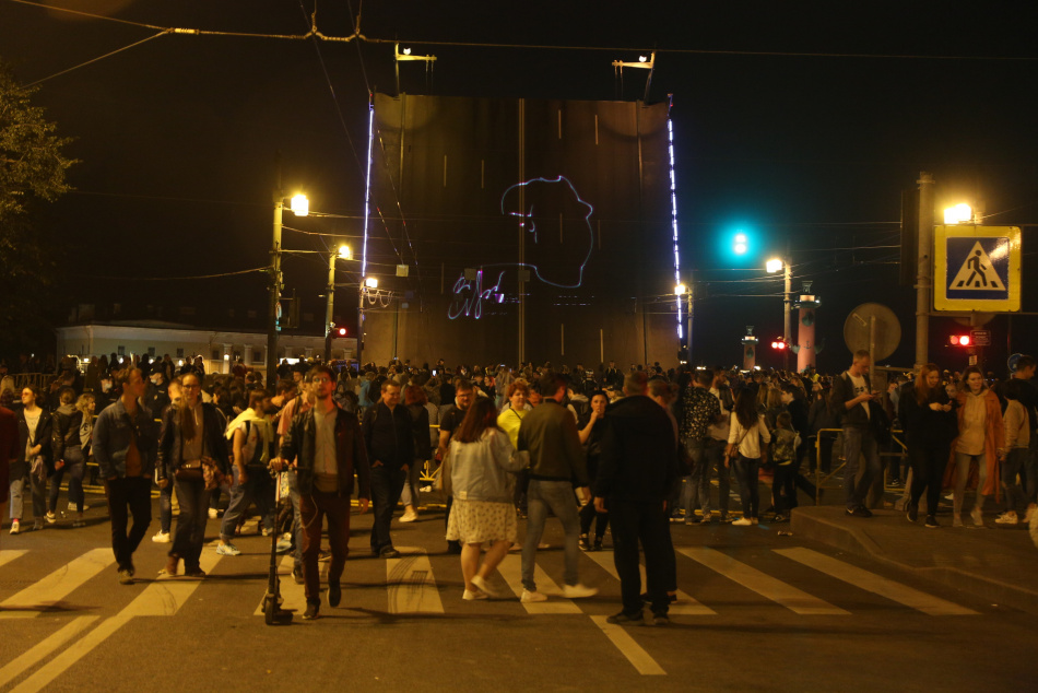 В Петербурге объявлен график технических разводок мостов в ноябре 2025 года
