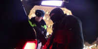 Полицейский рейд в центре Петербурга вскрыл арсенал нарушений у водителей