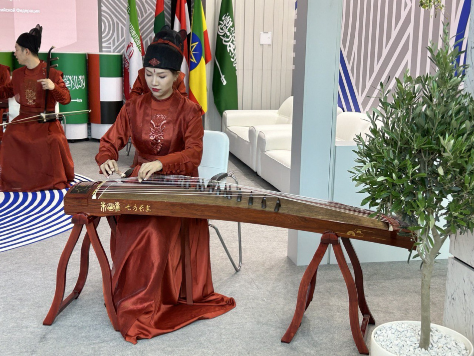 Россия готовит отмену виз для граждан Китая в ответ на нововведения Пекина