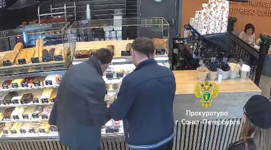 Двое петербуржцев предстанут перед судом за ограбление булочной
