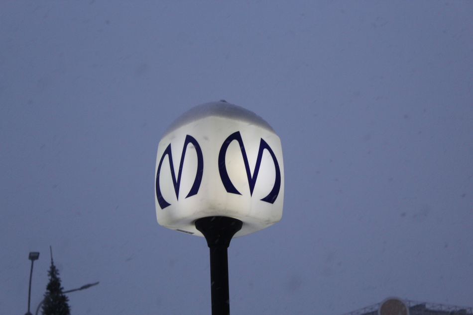 В Петербурге мужчину арестовали после инцидента с подростком в метро