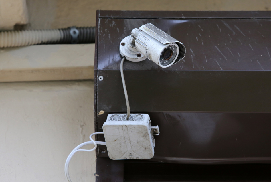 Интеллектуальные камеры усиливают безопасность на заводах Ленинградской области