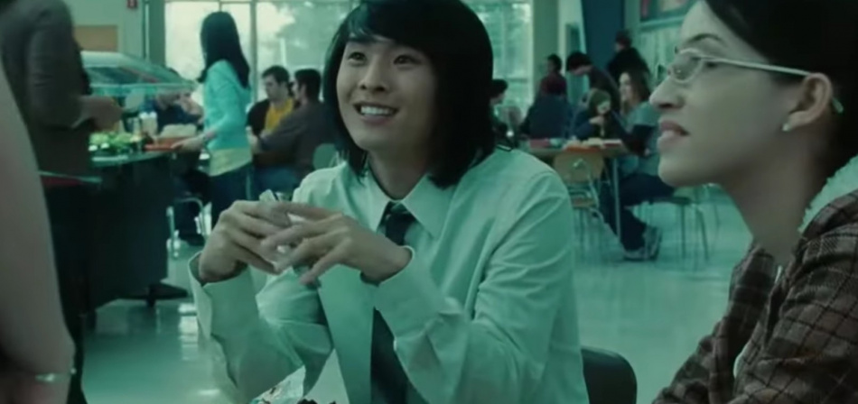 Звезда фильма «Сумерки» оказался в уличной потасовке в центре Петербурга